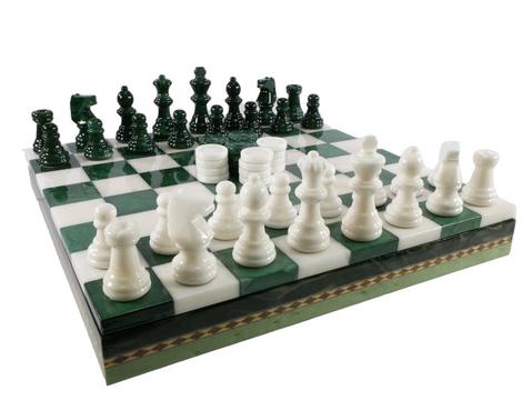 Chess Set - Alabaster - Chest - Green and White