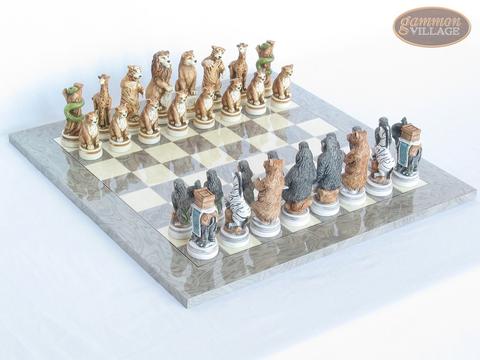 Jungle Life Chessmen with Spanish Lacquered Chess Board [Grey]
